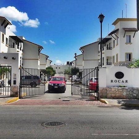 Apartamento En Fraccionamiento Privado 6 Personas Con Piscina Cerca De La Playa Плая-дель-Кармен Экстерьер фото