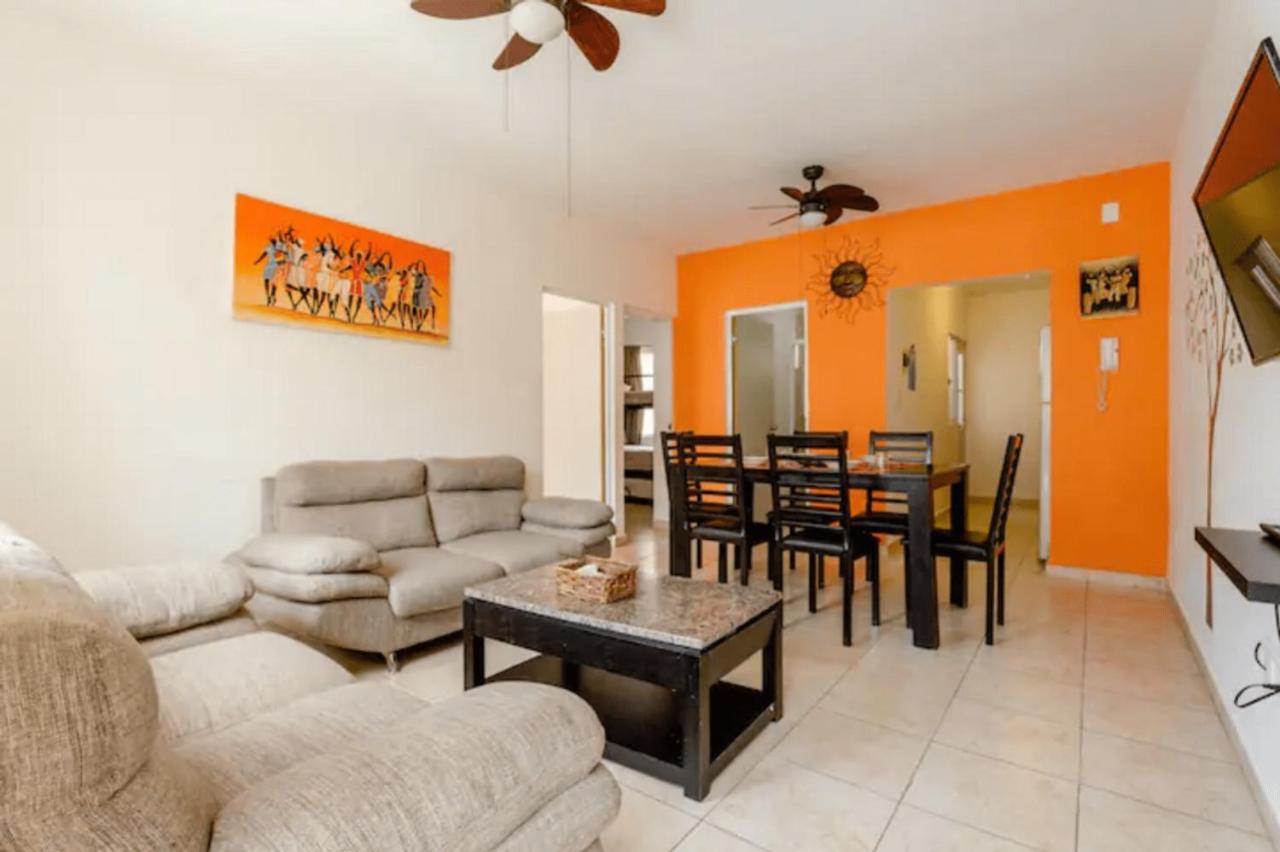 Apartamento En Fraccionamiento Privado 6 Personas Con Piscina Cerca De La Playa Плая-дель-Кармен Экстерьер фото