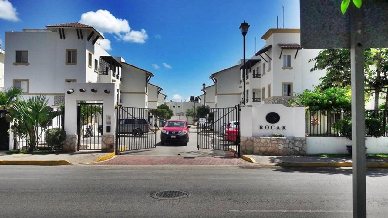 Apartamento En Fraccionamiento Privado 6 Personas Con Piscina Cerca De La Playa Плая-дель-Кармен Экстерьер фото