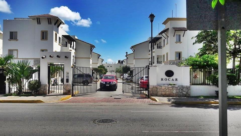 Apartamento En Fraccionamiento Privado 6 Personas Con Piscina Cerca De La Playa Плая-дель-Кармен Экстерьер фото